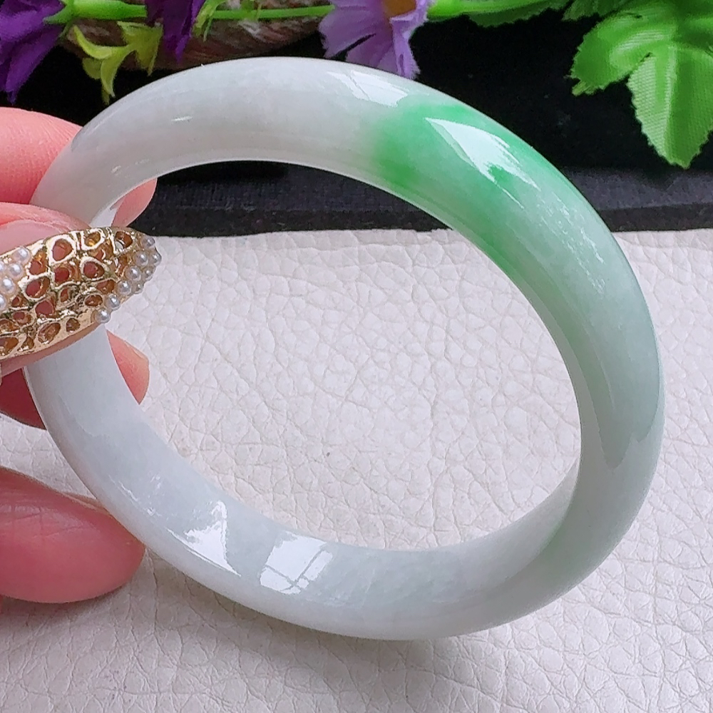 xx实拍55*12*7.2平安镯 缅甸翡翠a货手镯飘绿细润正圈玉镯子