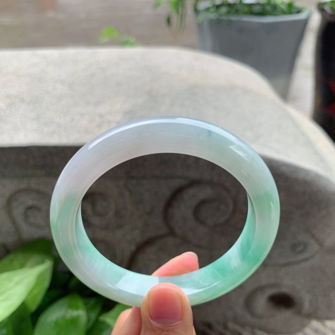 大圈口 61.5-12.6-9.3【飘绿正圈手镯】正圈61 62可戴