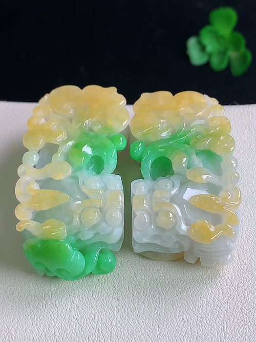 黄加绿霸王貔貅，无裂，尺寸44.3/24.4/15.8，编号y27186 25