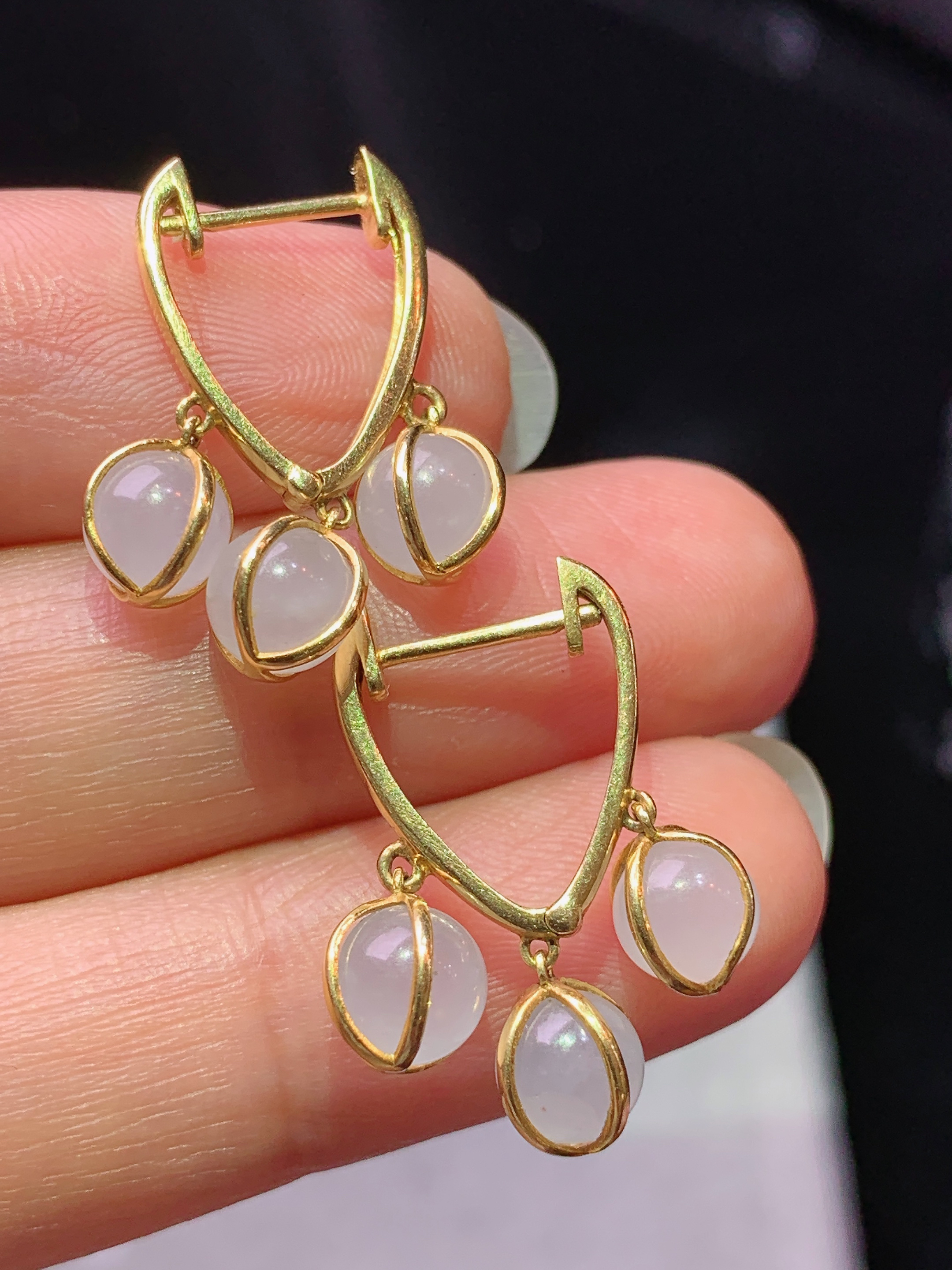 18k金镶嵌冰种圆珠组合耳坠 玉质细腻 色泽艳丽清新 水润亮眼 整体尺寸22.2*5.3x