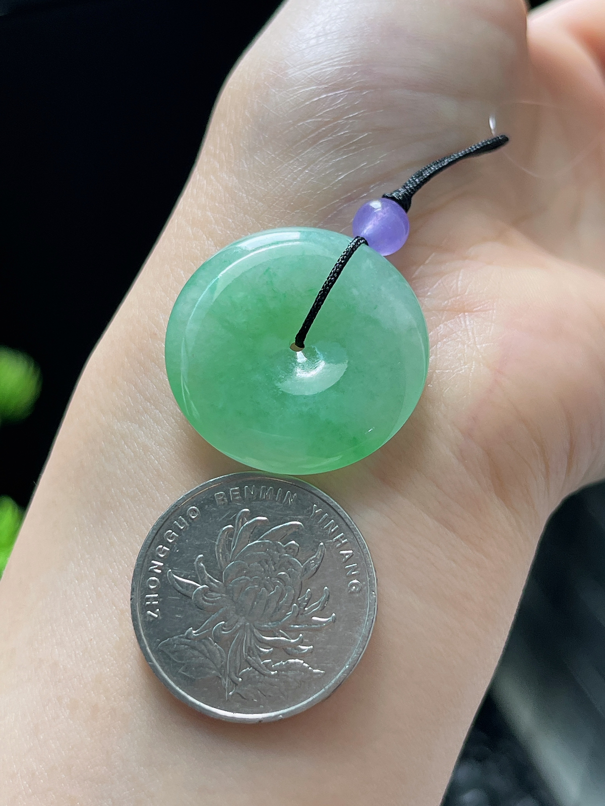 翡翠冰糯种绿色平安扣