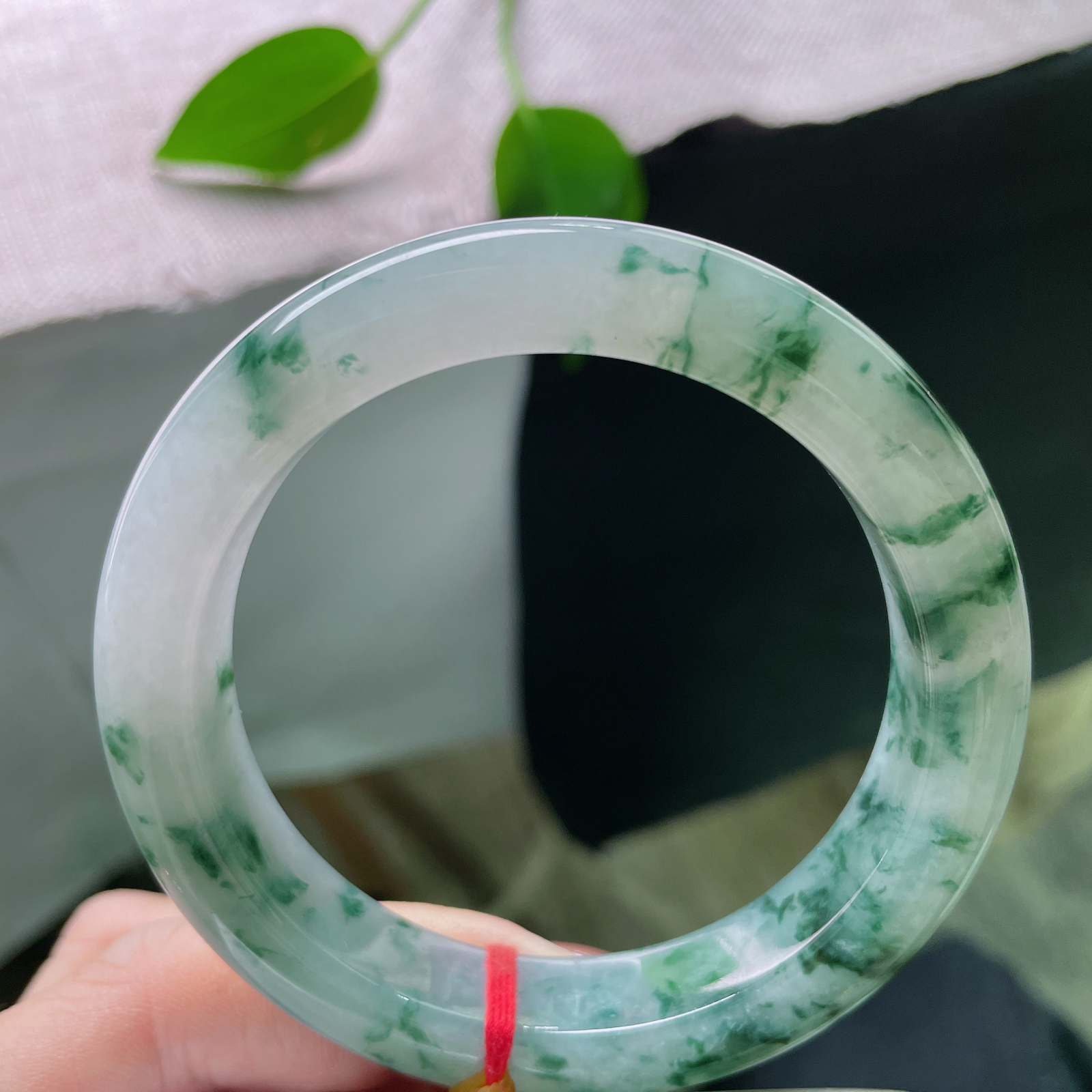 57.9/12.3/9.7，飘花正圈，天然飘花自成画，无需笔墨添风雅。灵韵天成，ss51022a..