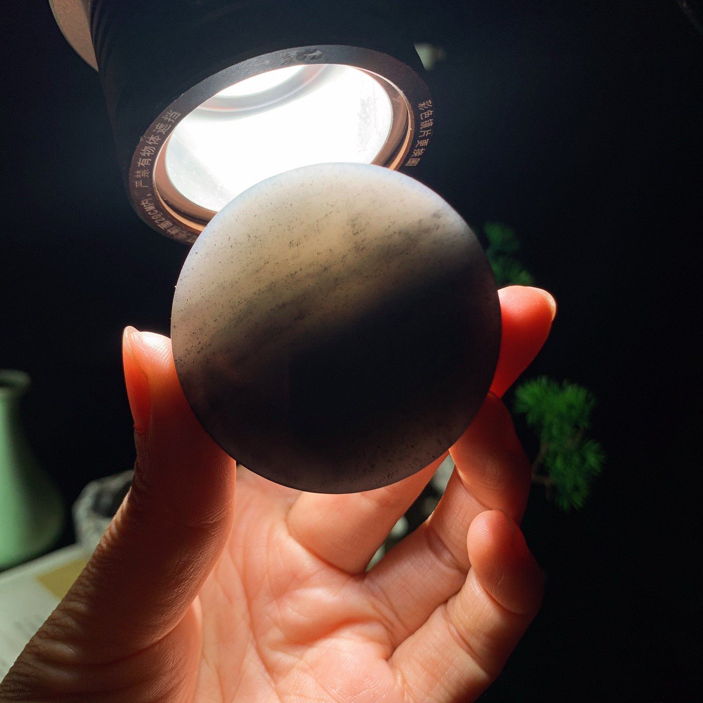 新疆和田玉籽料青花平安无事 青花手镯芯尺寸50/12重75克 玉质细腻油润。手推出油。佩戴高端典雅。lt260428
