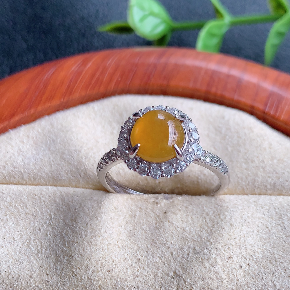 冰润红翡精美环形翡翠戒指  玉质细腻  冰清玉润  飘花灵动  颜色漂亮  W815.27  内径尺