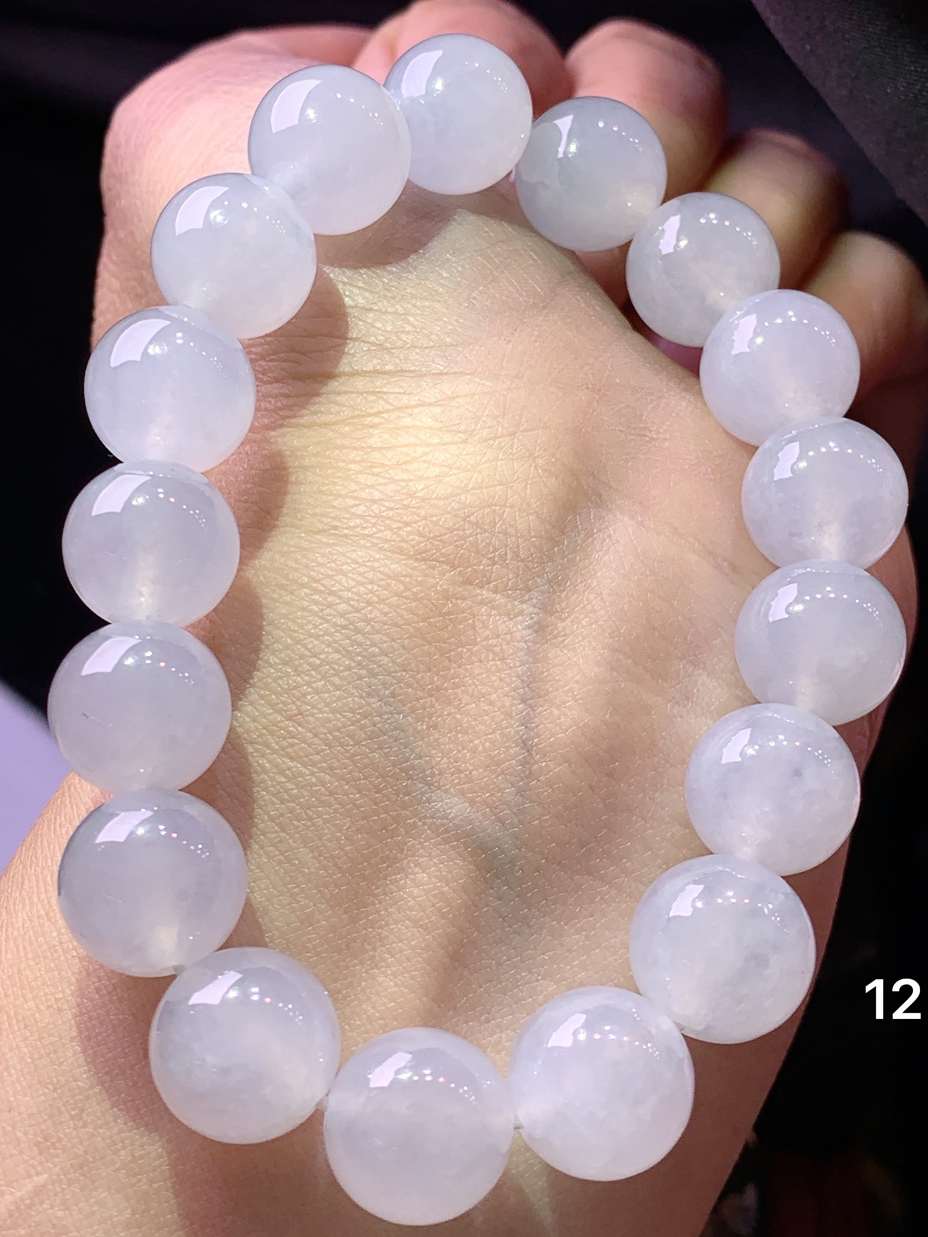 冰种圆珠手链 玉质细腻 色泽艳丽清新 水润亮眼 整体尺寸12h3