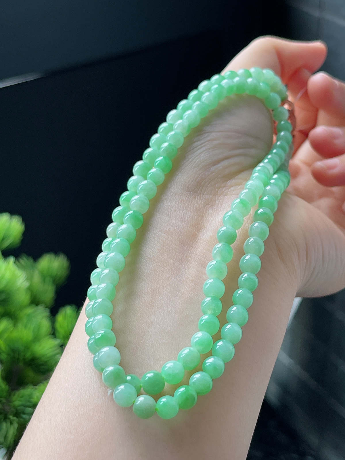 翡翠果绿色项链