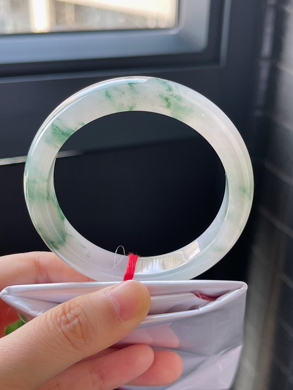 正圈56.2圈口，翡翠冰糯种飘花手镯