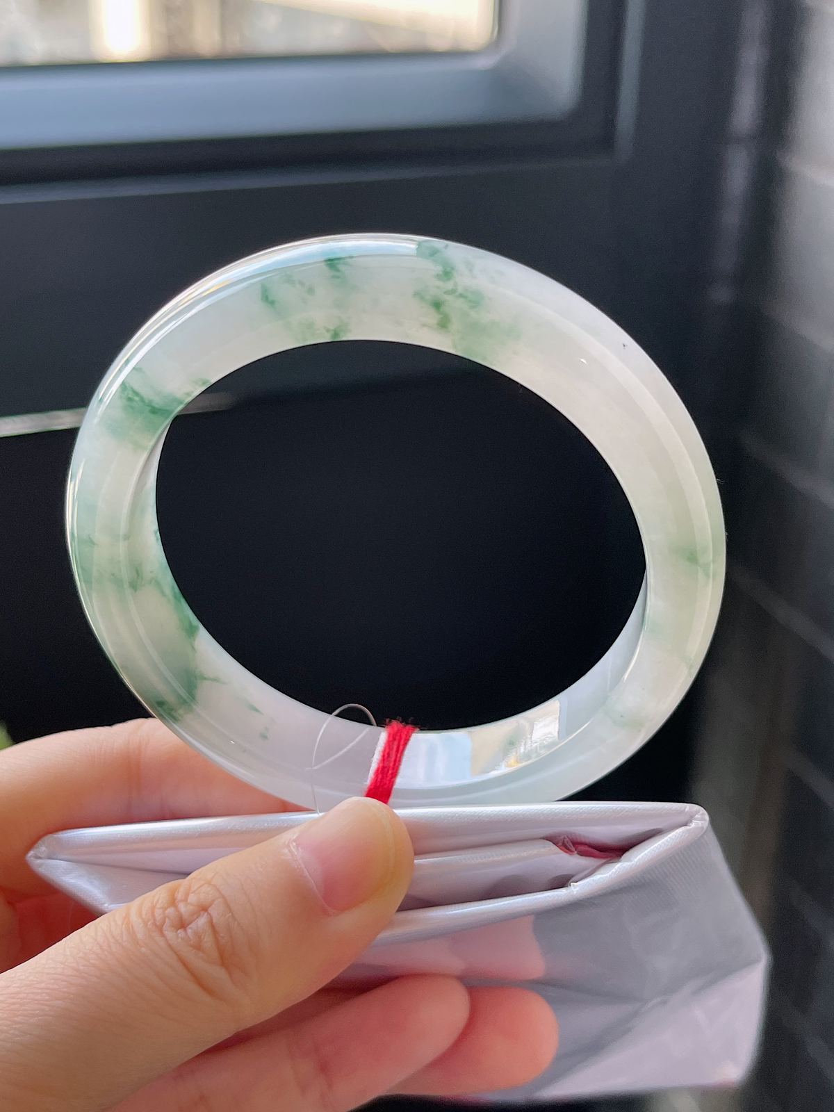 正圈56.2圈口，翡翠冰糯种飘花手镯