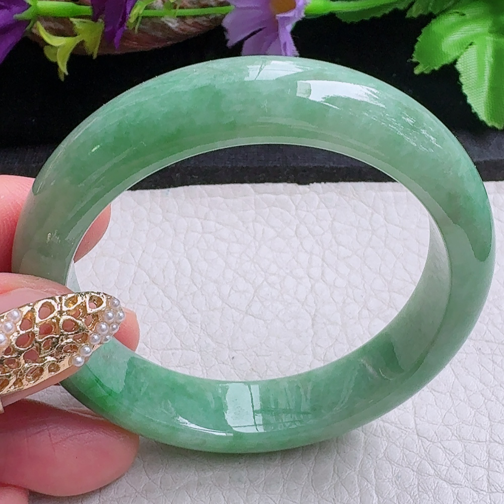 xx小圈口51*12.5*7.6平安镯 缅甸翡翠a货手镯辣绿正圈玉镯子