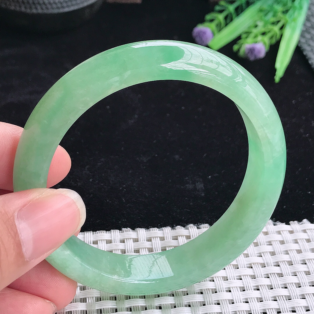 实拍A货翡翠57/13.6/8老坑冰胶果冻冰晴满绿手镯翡翠玉镯平安镯