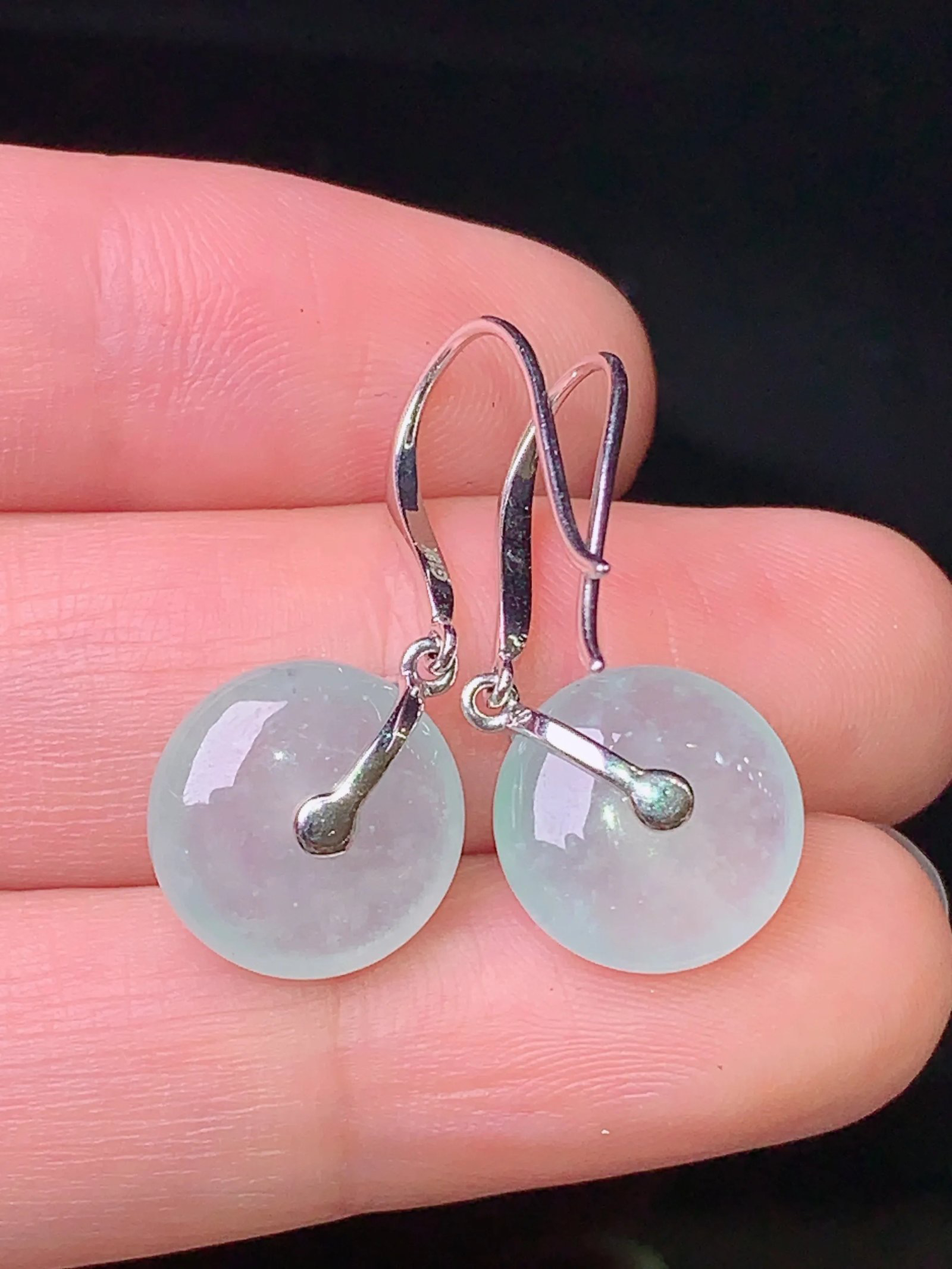 18k金钻镶嵌冰种平安扣耳坠 玉质细腻 色泽清新艳丽 整体尺寸26.8*11.8*5.8yz