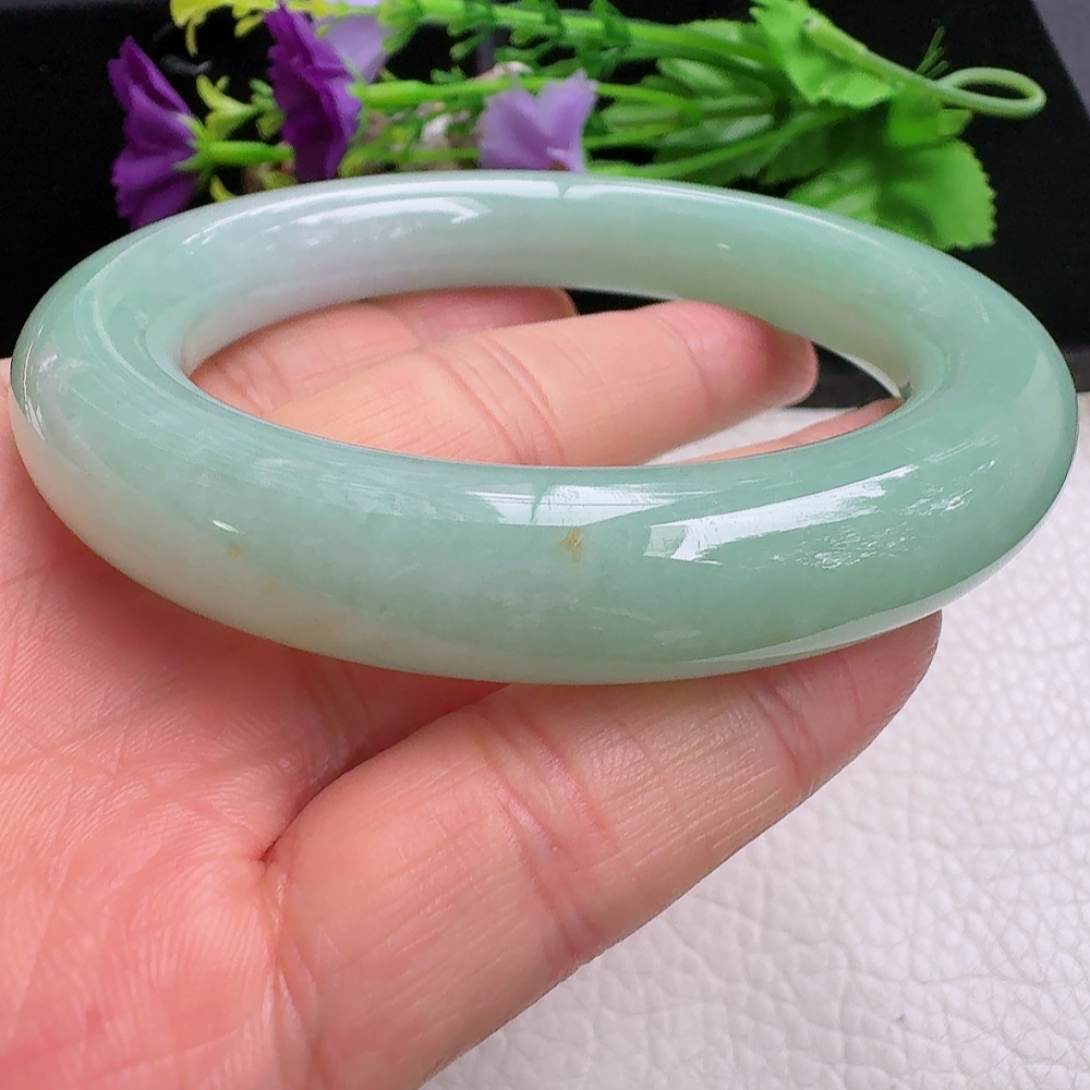 ss实拍58.8*12.2*12.3胖圆镯 缅甸翡翠a货手镯果绿细润圆条玉镯子