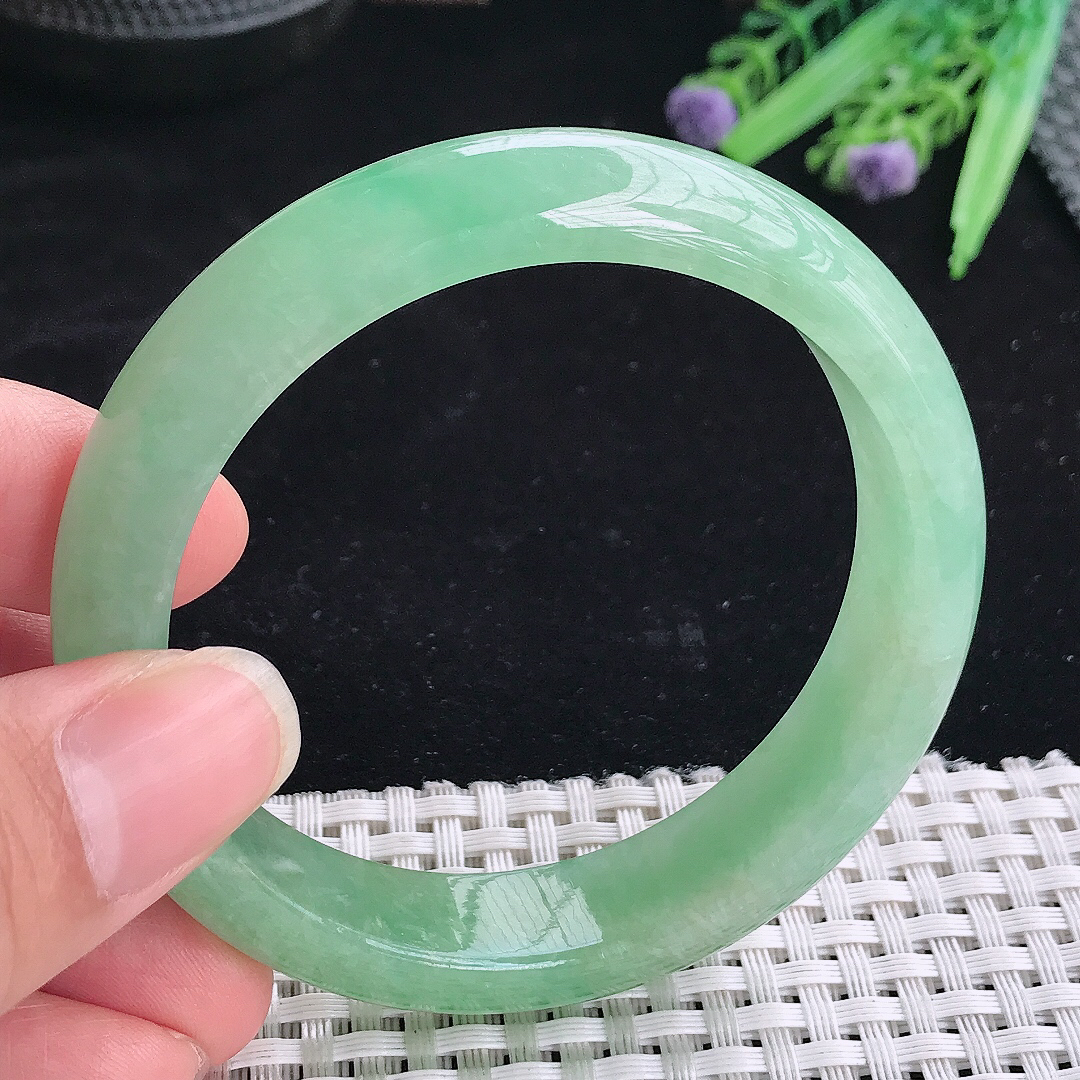 实拍A货翡翠57/13.6/8老坑冰胶果冻冰晴满绿手镯翡翠玉镯平安镯