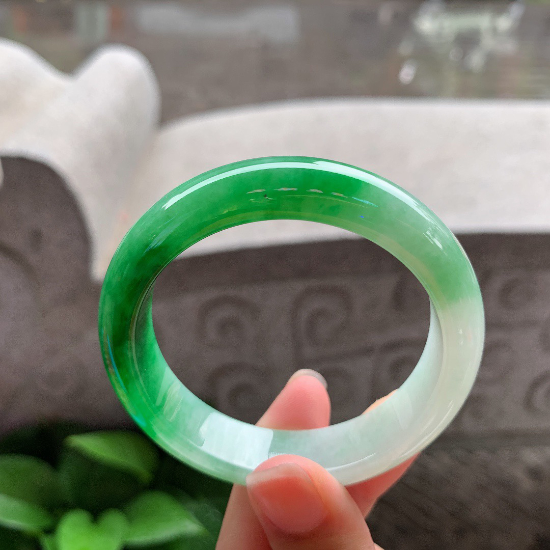 小圈口 51.2-12.7-7.6【辣绿正圈手镯】正圈51 52可戴