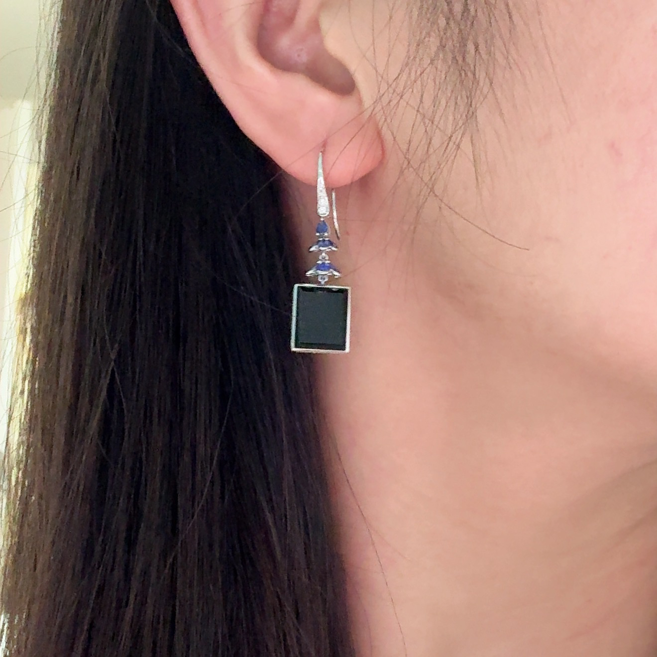 精品18k墨翠耳坠 种好色正 黑度极好 打灯通透 油性十足 尺寸12.3