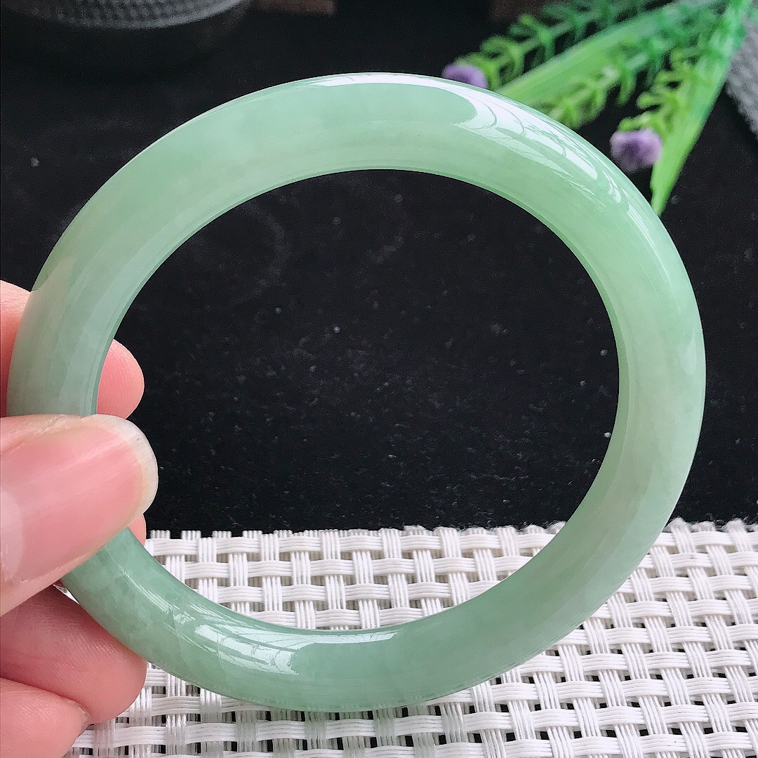 实拍A货翡翠58/9.7/9.3老坑冰润起胶冰晴满绿圆条手镯平安玉镯