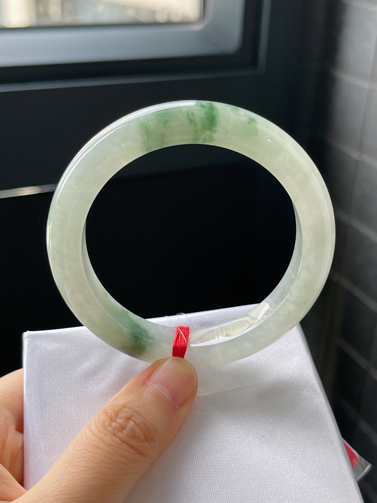 正圈53圈口，翡翠冰糯种飘花手镯