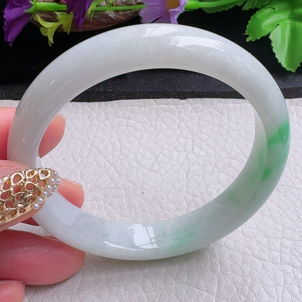 xx实拍55*12*7.2平安镯 缅甸翡翠a货手镯飘绿细润正圈玉镯子