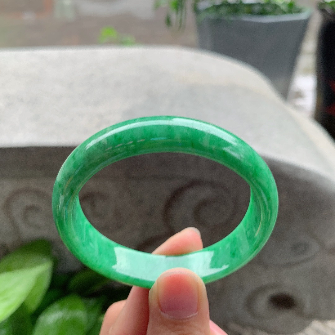 小圈口53.5-47.7-12.7-6.4 【满绿贵妃手镯】贵妃53 54可戴