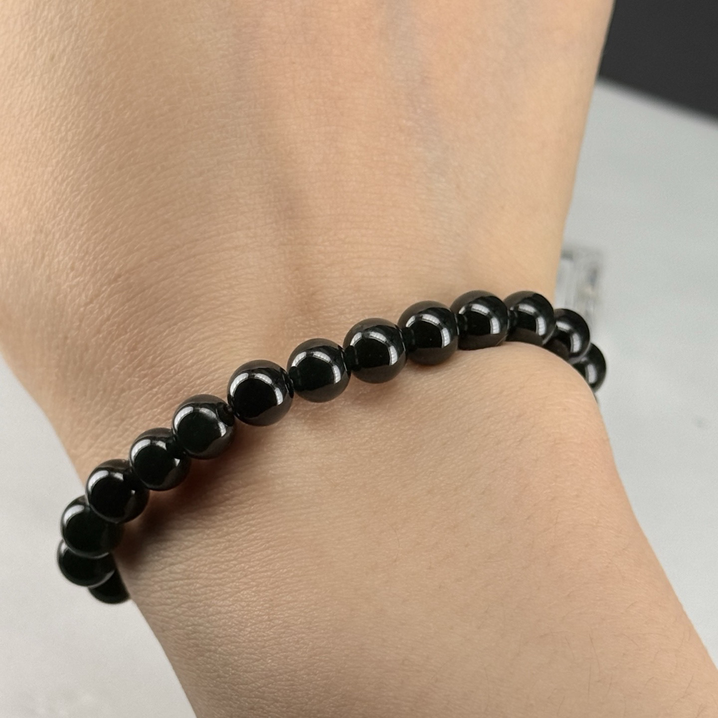 精品墨翠珠子手串 种好色正 黑度极好 打灯通透 油性十足 尺寸6.8