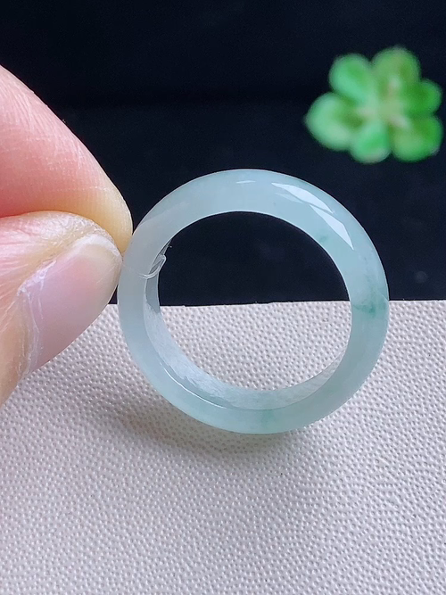 指环，无裂，尺寸18.4/5.0/2.1，编号23cw5l  27