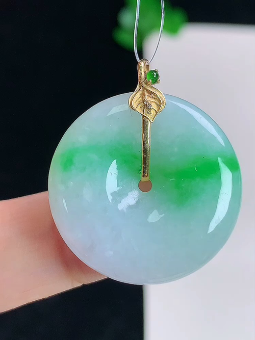 18k金镶冰飘绿平安扣，无裂，尺寸24.2/5.6，№:y2772  20