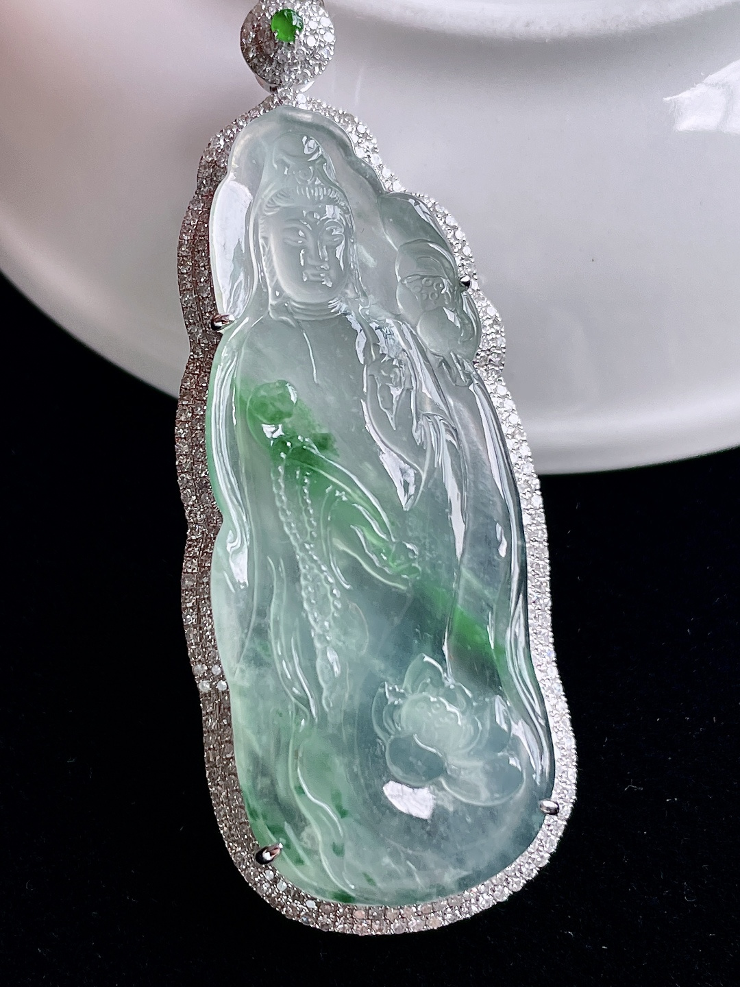 ️ 飘绿如意观音 通透无比 花色灵动：60.3/23/10，裸石：49/19.3，超值