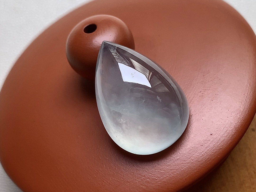 ️ 玻璃种水滴 种水，冰透感十足，尺寸21.4/14.8/7.3 超值