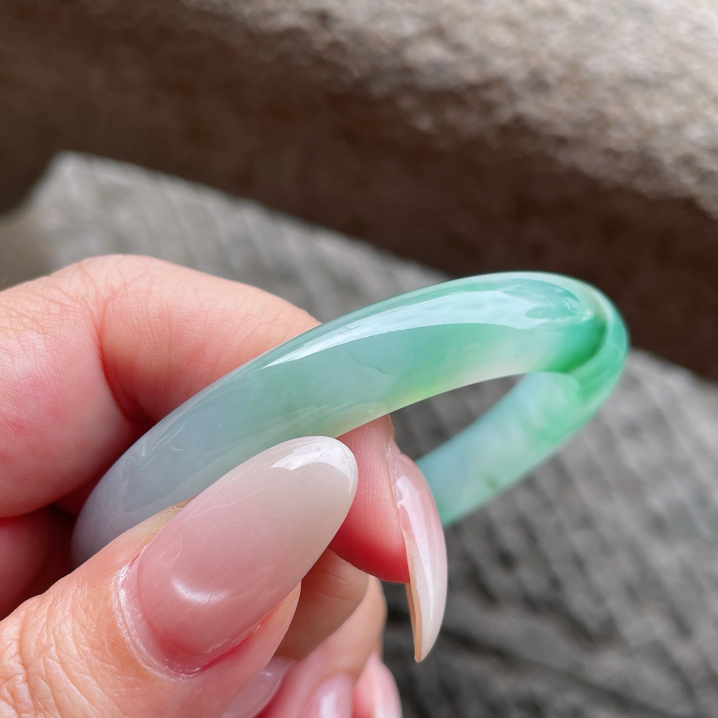 正圈，冰种飘绿花，晶莹剔透，水润，种老，有纹，编号0428X16