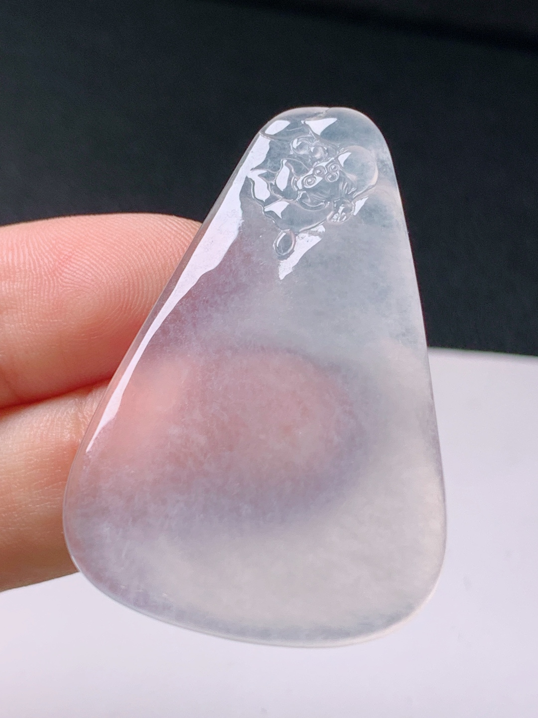 ️ 莲花牌，无裂，通透水润，裸石43.2/27.9/4.3