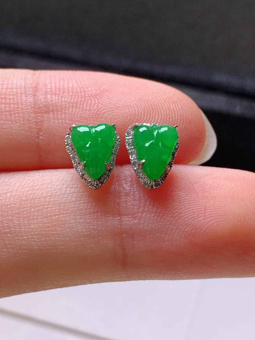 ️ 冰阳绿树叶耳钉，无裂色阳，裸石6.9/5.5/2.7