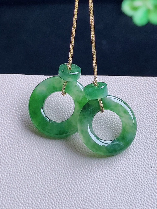 一对，18k甜甜圈耳环，无裂，尺寸14.4/2.5，编号sk  27