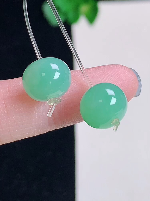  ，冰晴耳坠，无裂，尺寸9.6/7.7，№;y27002 24