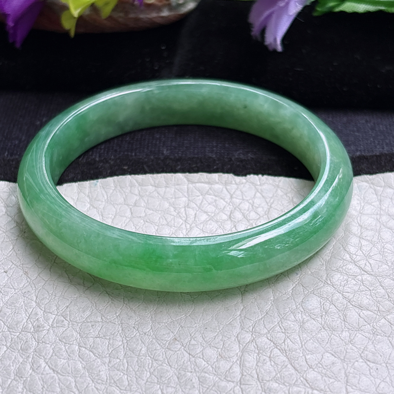 n小圈口52*10.2*6.7平安镯 缅甸翡翠a货手镯冰绿秀气正圈玉镯子