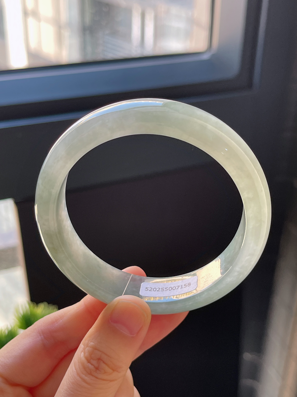 正圈58.5圈口，翡翠糯化种绿色手镯