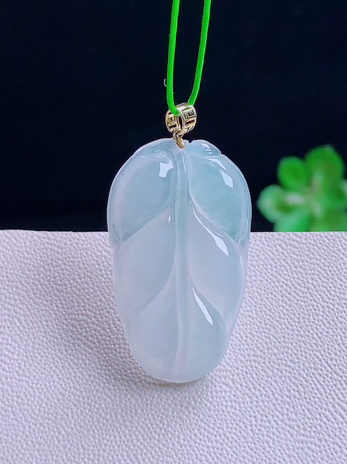 18k树叶，无裂，尺寸31.5/16.2/3.3，编号22dw5l 28