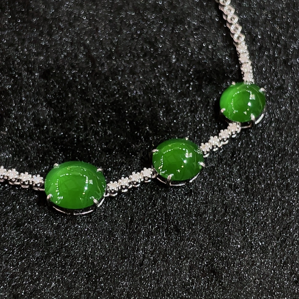 ️冰绿鸽子蛋手链，，18k金镶嵌，种水，重金镶嵌，南非钻镶，厚装饱满，高端大气，时尚百搭，性比高73.5/8.2/4.6，裸石9.0/8.2、8.3/7.8、7.8/7.3、7.6/7.2、7.6/7.0