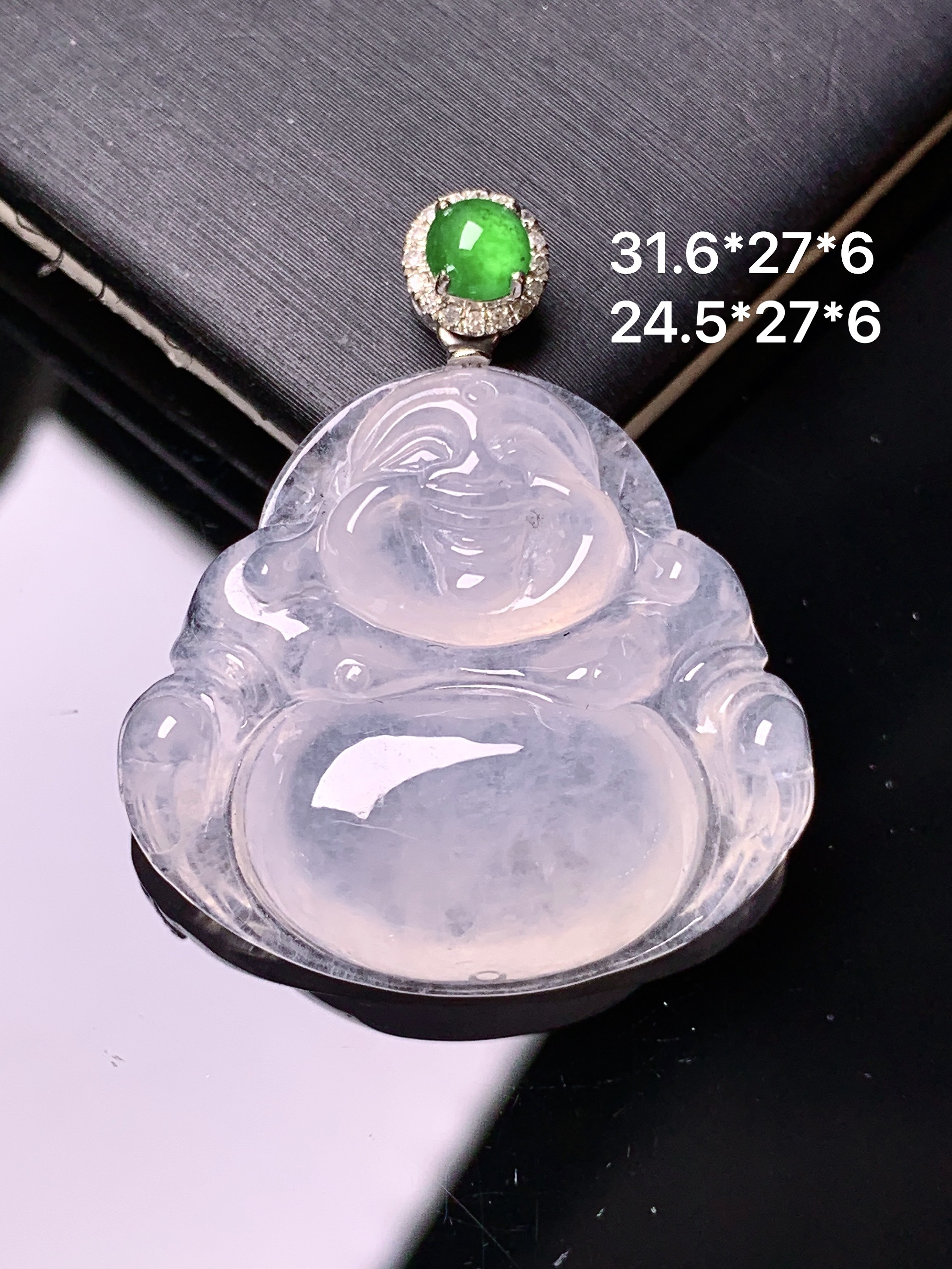 18k金钻镶嵌冰种佛公吊坠 玉质细腻 色泽艳丽清新 水润亮眼 整体尺寸31.6*27*6yz