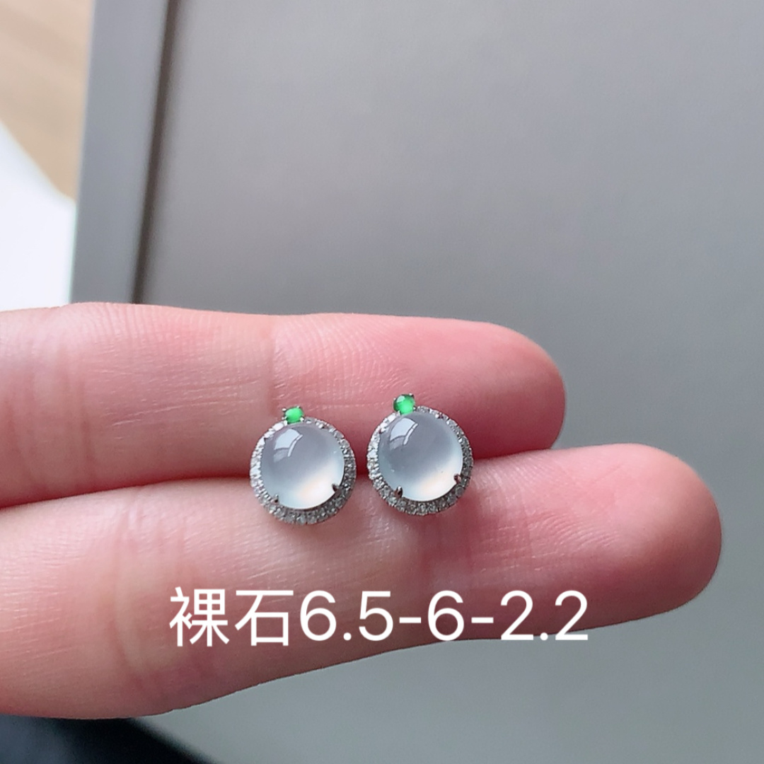 高冰耳钉，种水好，冰润通透，上耳优雅迷人，货号31427，6.5/6/2.2