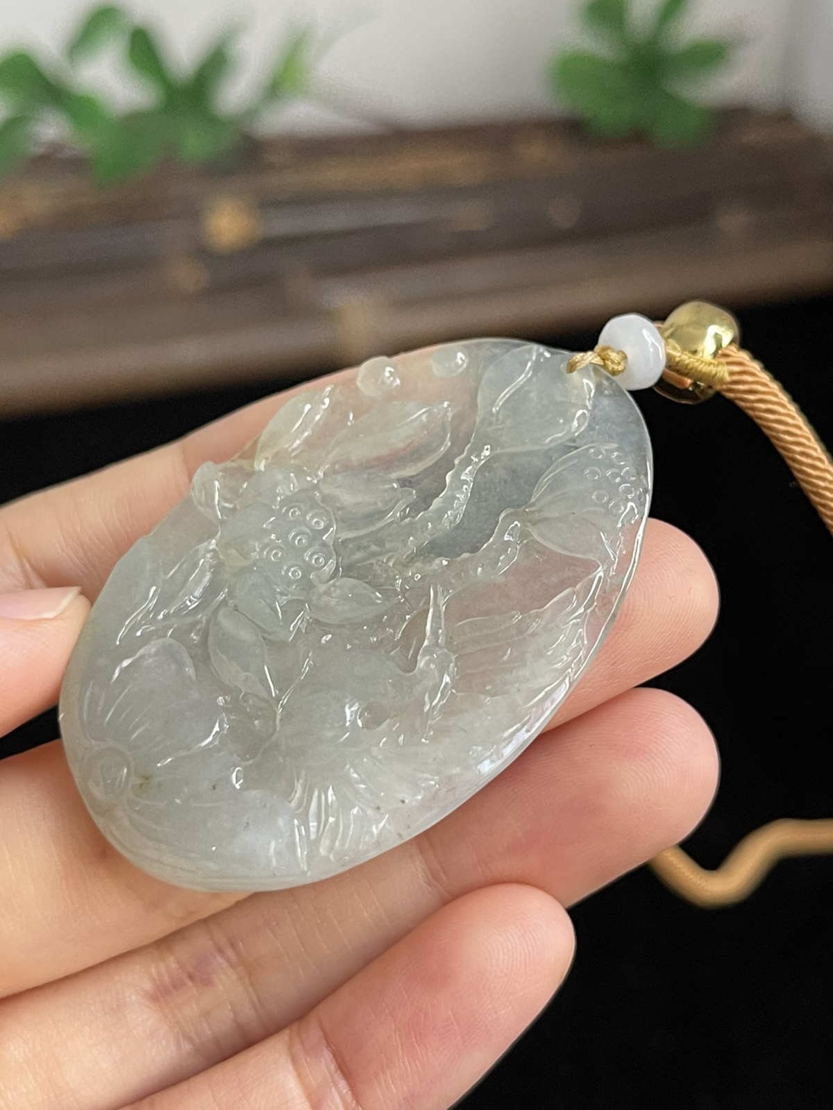 翡翠花件，配珠未测