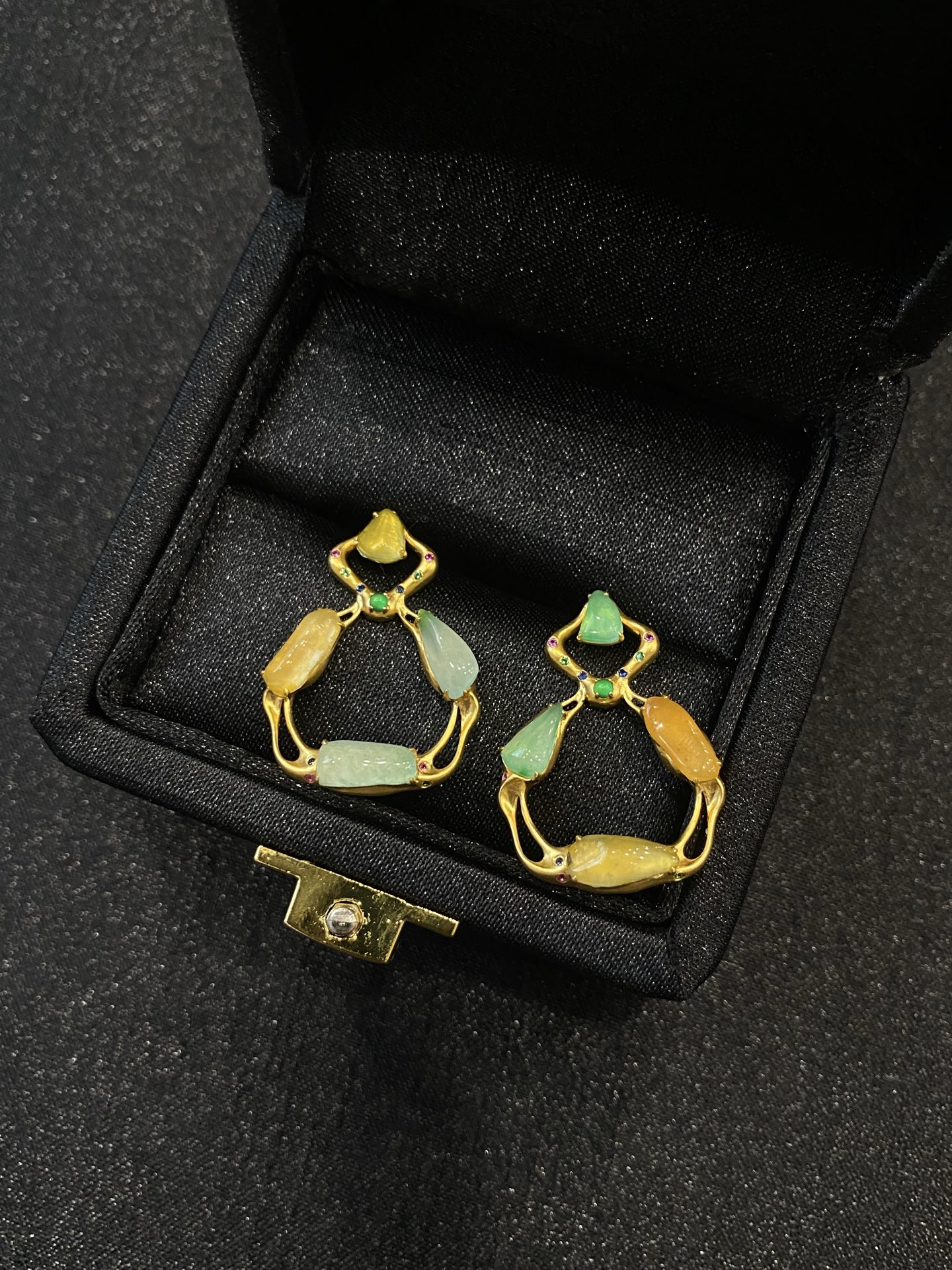 20260428（四）,18K设计款随形耳钉,整体29.2/21.3/4.3,裸石9.2/4.4/2