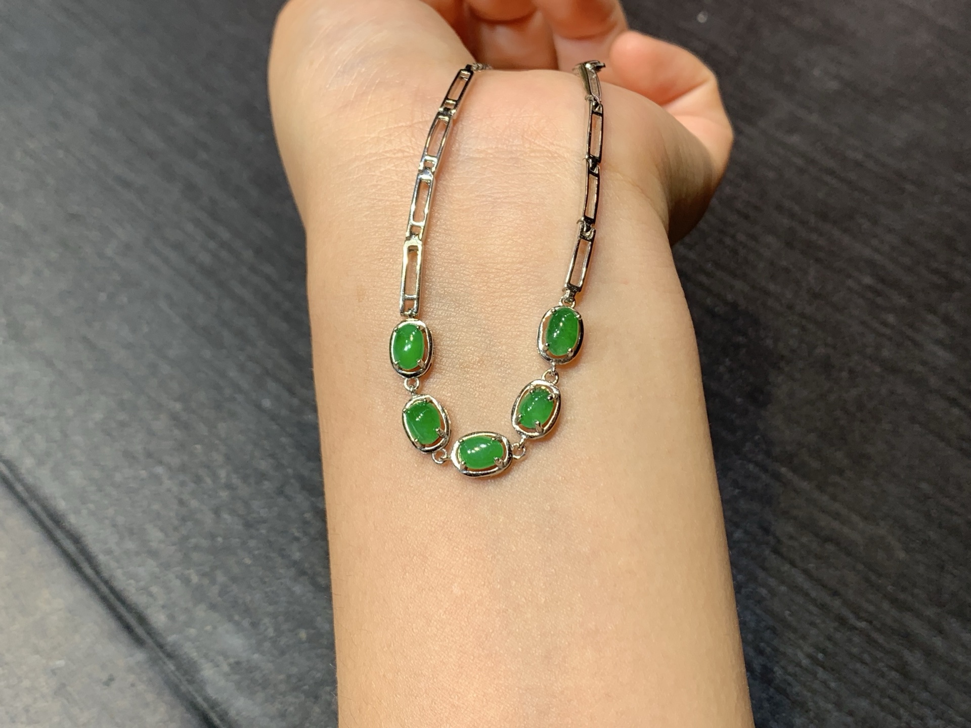 冰辣绿色蛋面手链 s925银，5.8-4.3-2.5