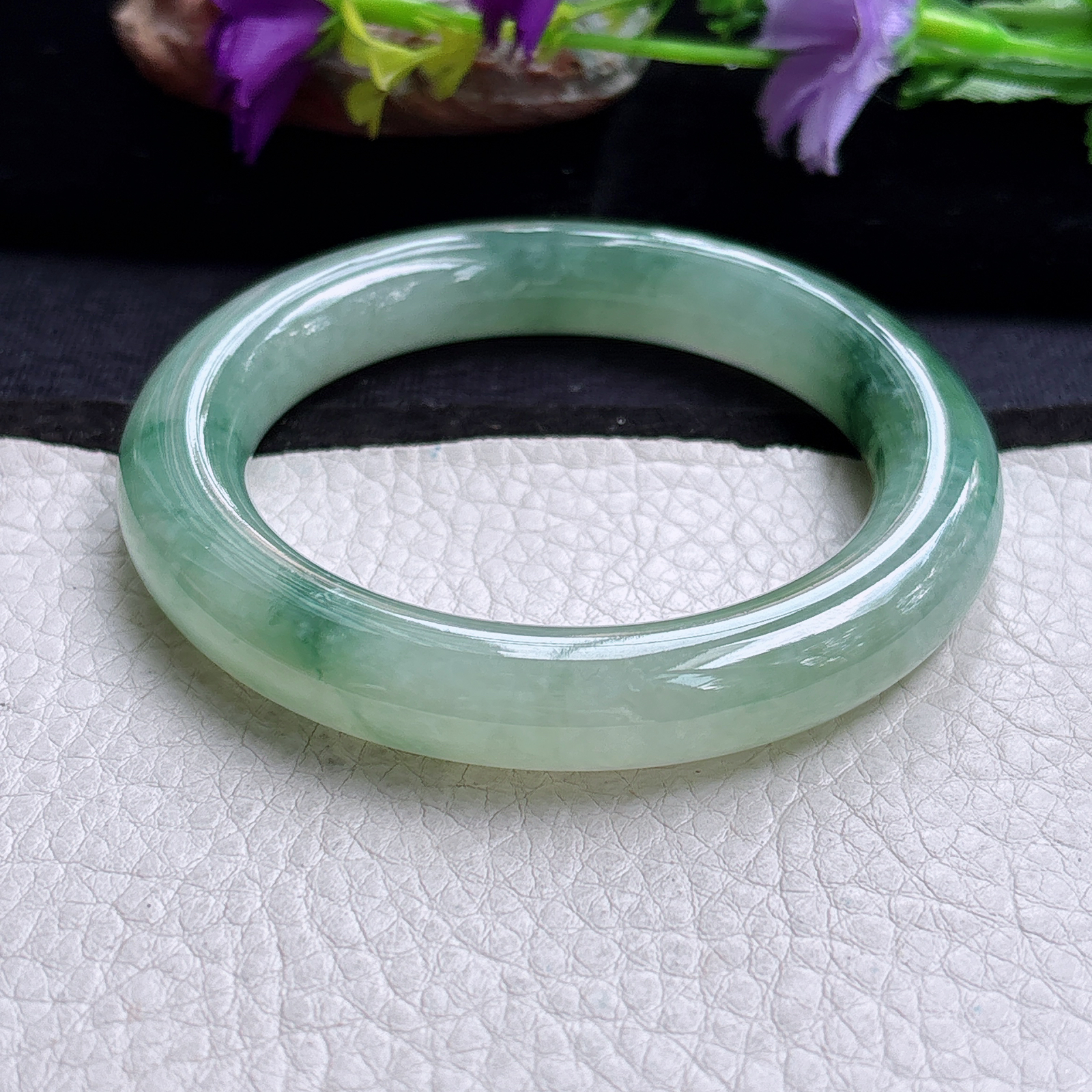 ss实拍54.5*10.8*11美人镯 缅甸翡翠a货手镯满绿飘花圆条玉镯子