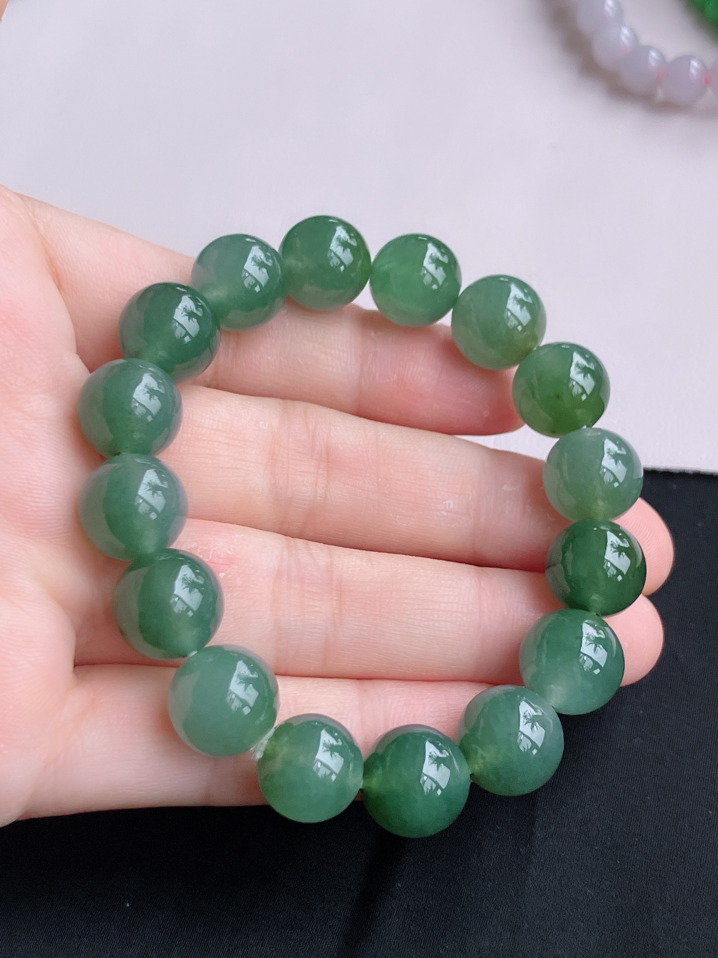 ️，油绿手串，晶莹剔透，尺寸12.3，自然光实拍