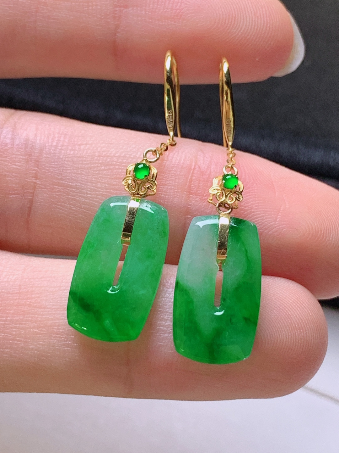 ️ 冰阳绿福贝耳坠，无裂色阳，裸石16.4/9.2/2.5