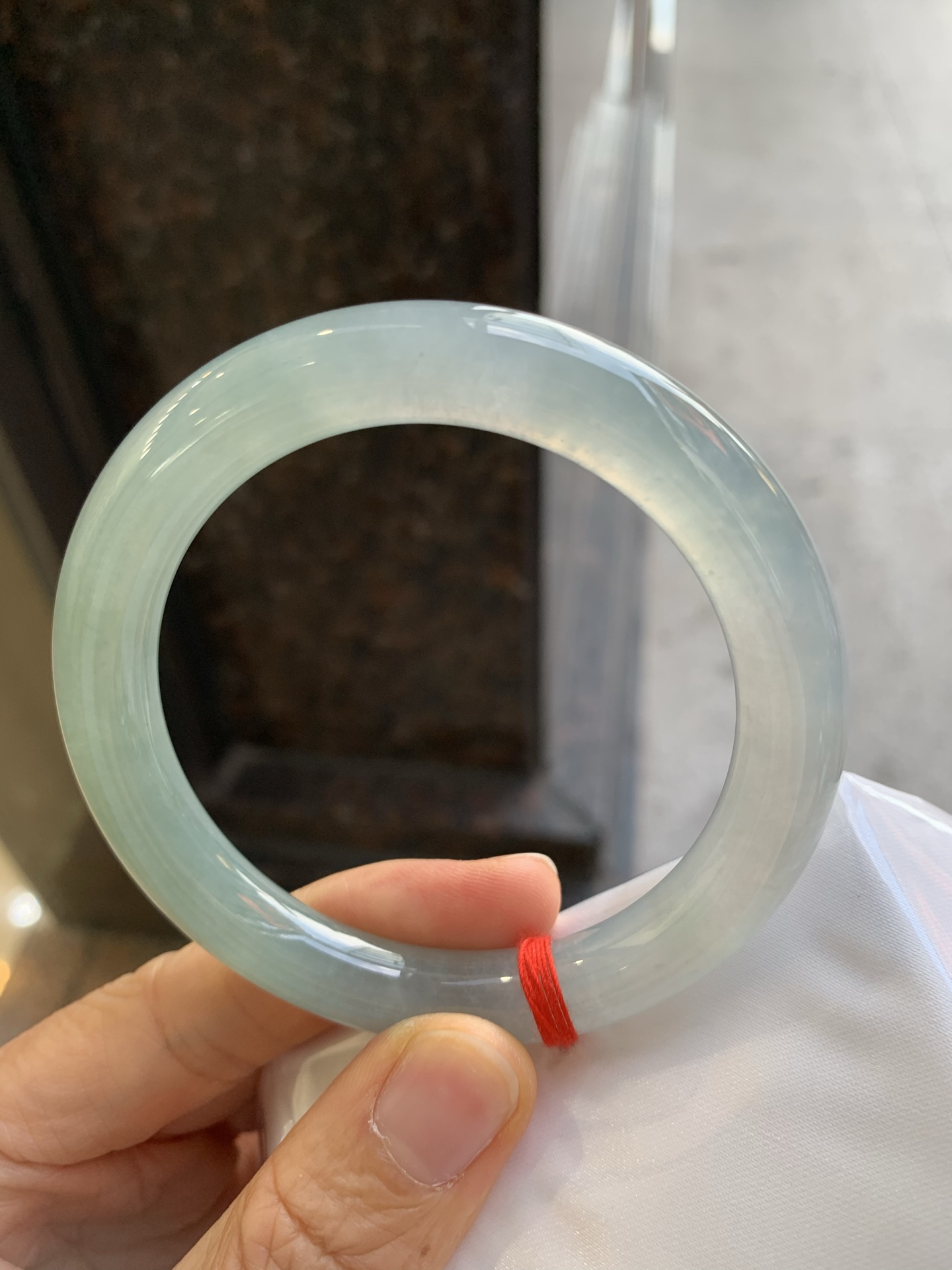 圆条冰晴，无裂，尺寸：57.5/9.6/10，冰润