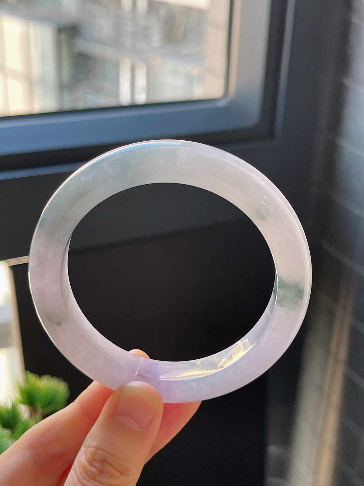 正圈56.6圈口，翡翠冰糯种春带彩手镯