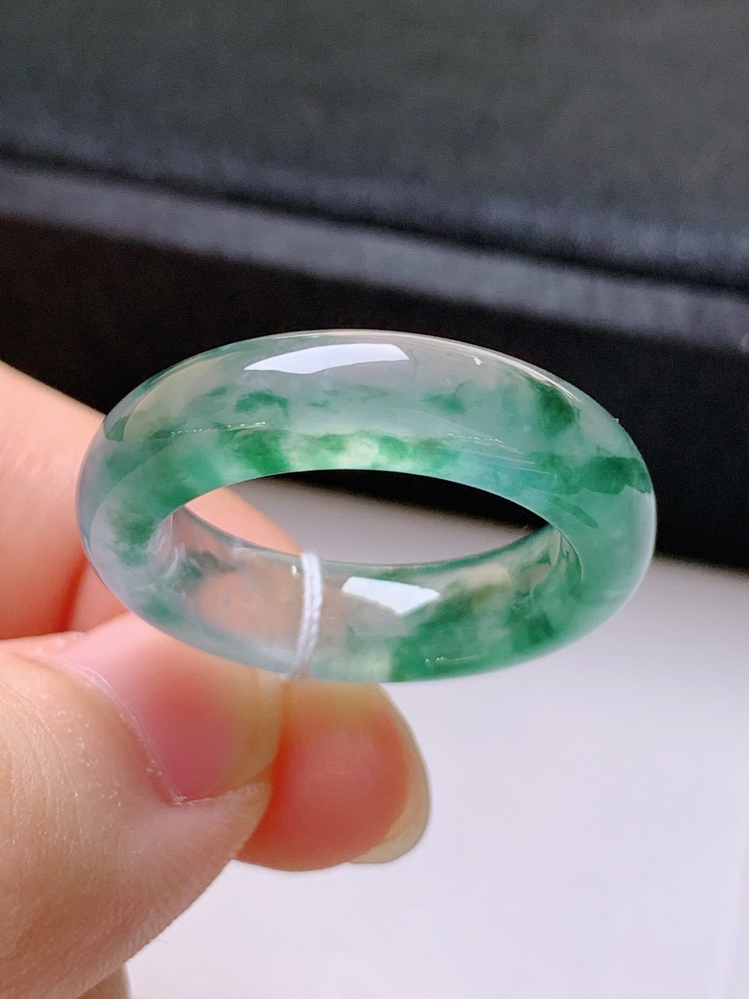 ️ 冰种飘花指环，无裂冰透水润，飘花灵动，裸石26.8/6.3/4.4，圈口17