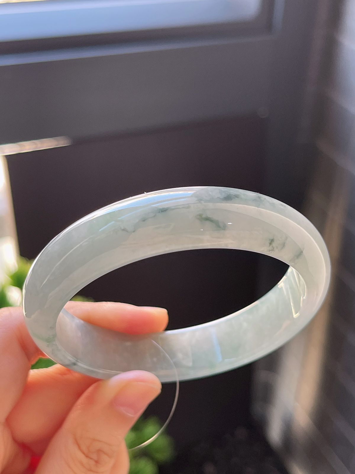 正圈57.8圈口，翡翠糯化种飘花手镯