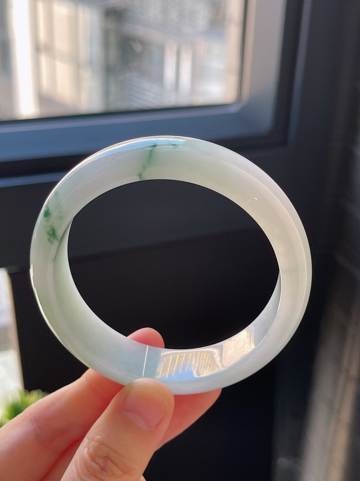 正圈55.4圈口，翡翠糯化种飘花手镯